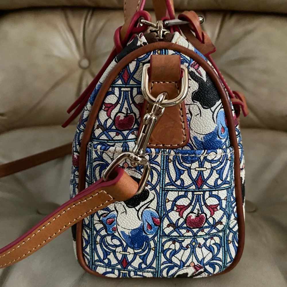 Disney Dooney & Bourke Snow White Mini Satchel 80th Dream Big Princess - Picture 7 of 16